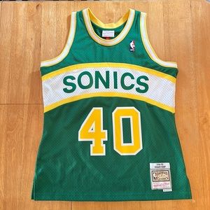 Throwback Shawn Kemp Mitchell & Ness Jersey